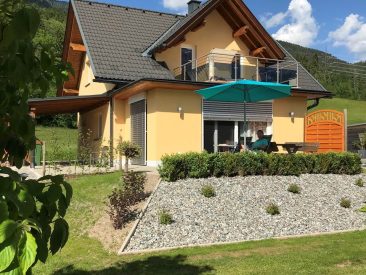 chalet_zon_en_bergen